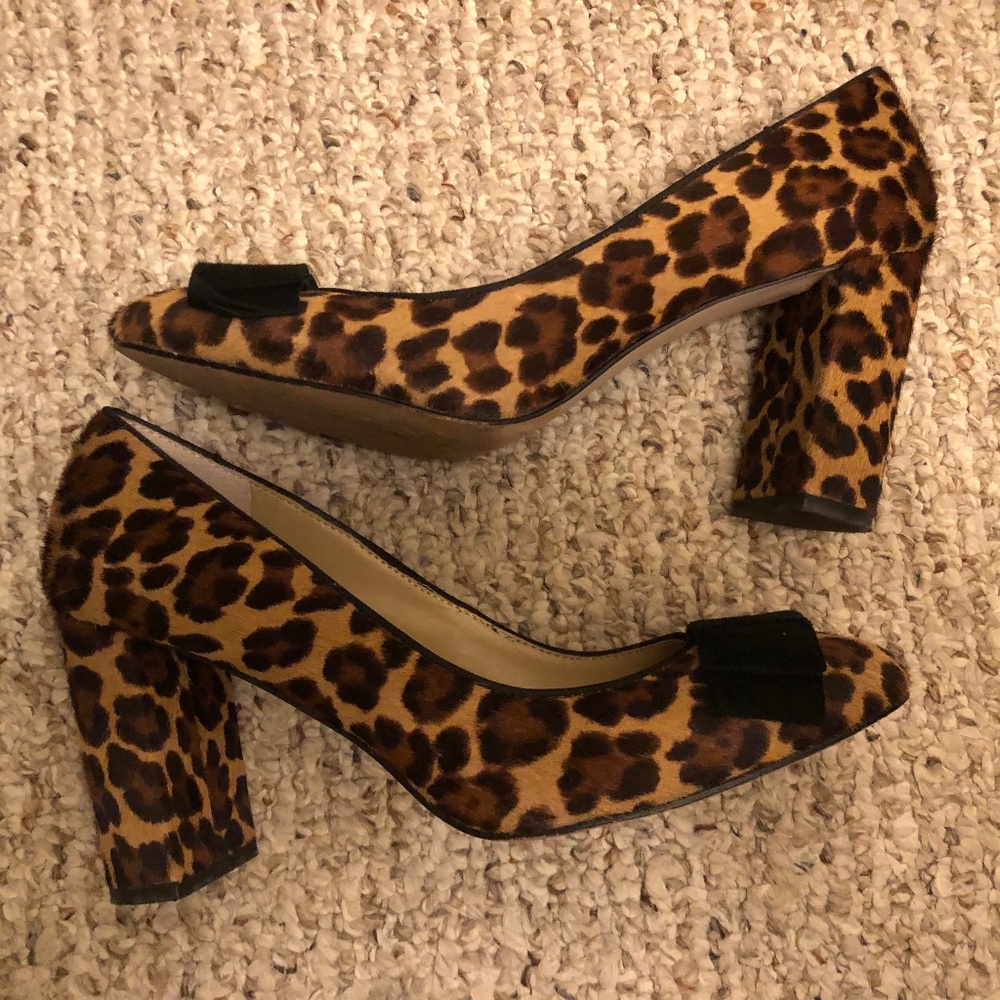 Ann Taylor animal print heels